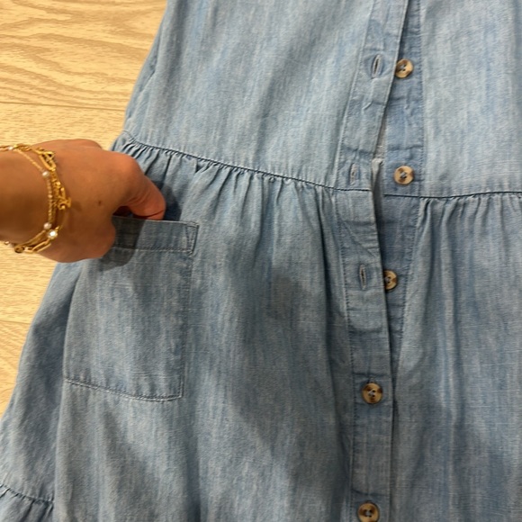 Soft woven short sleeve dress - Picture 7 of 12